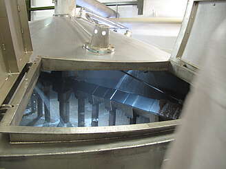 Ardbeg stirring device in a mash tun&nbsp;uploaded by&nbsp;Ben, 07. Feb 2106